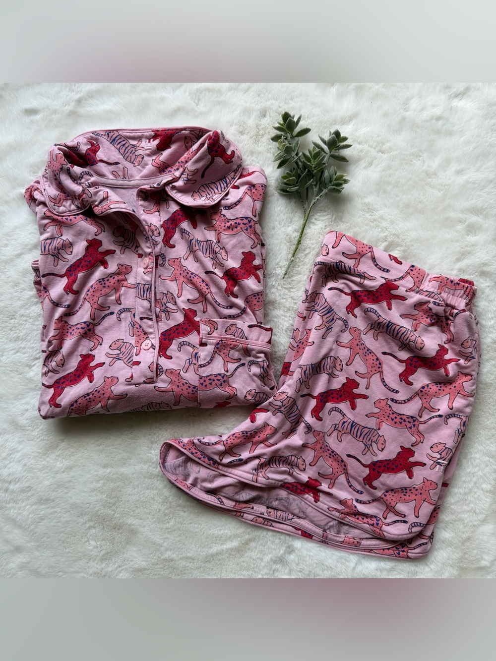 Tommy John | EUC - Downtime Pullover Pajama Set - Size S/P - Cat Print